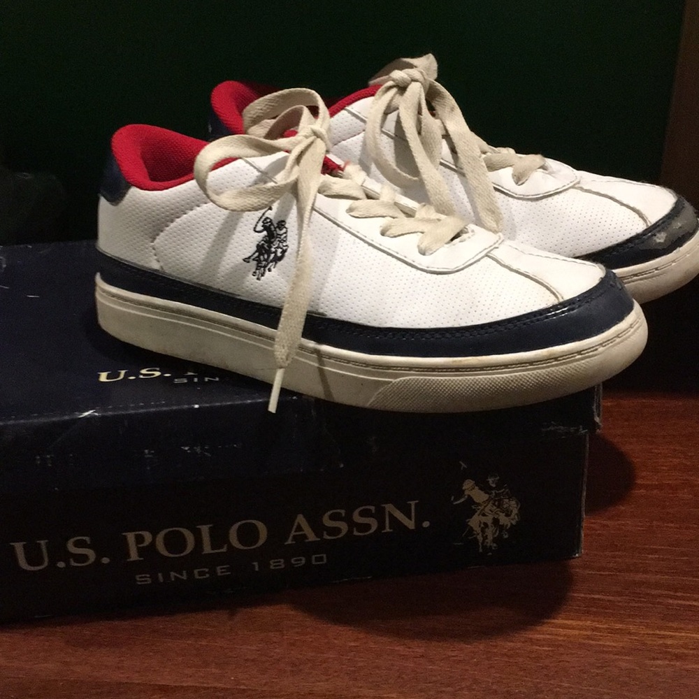 US POLO boys white 3.5 tennis sneakers w logo/box